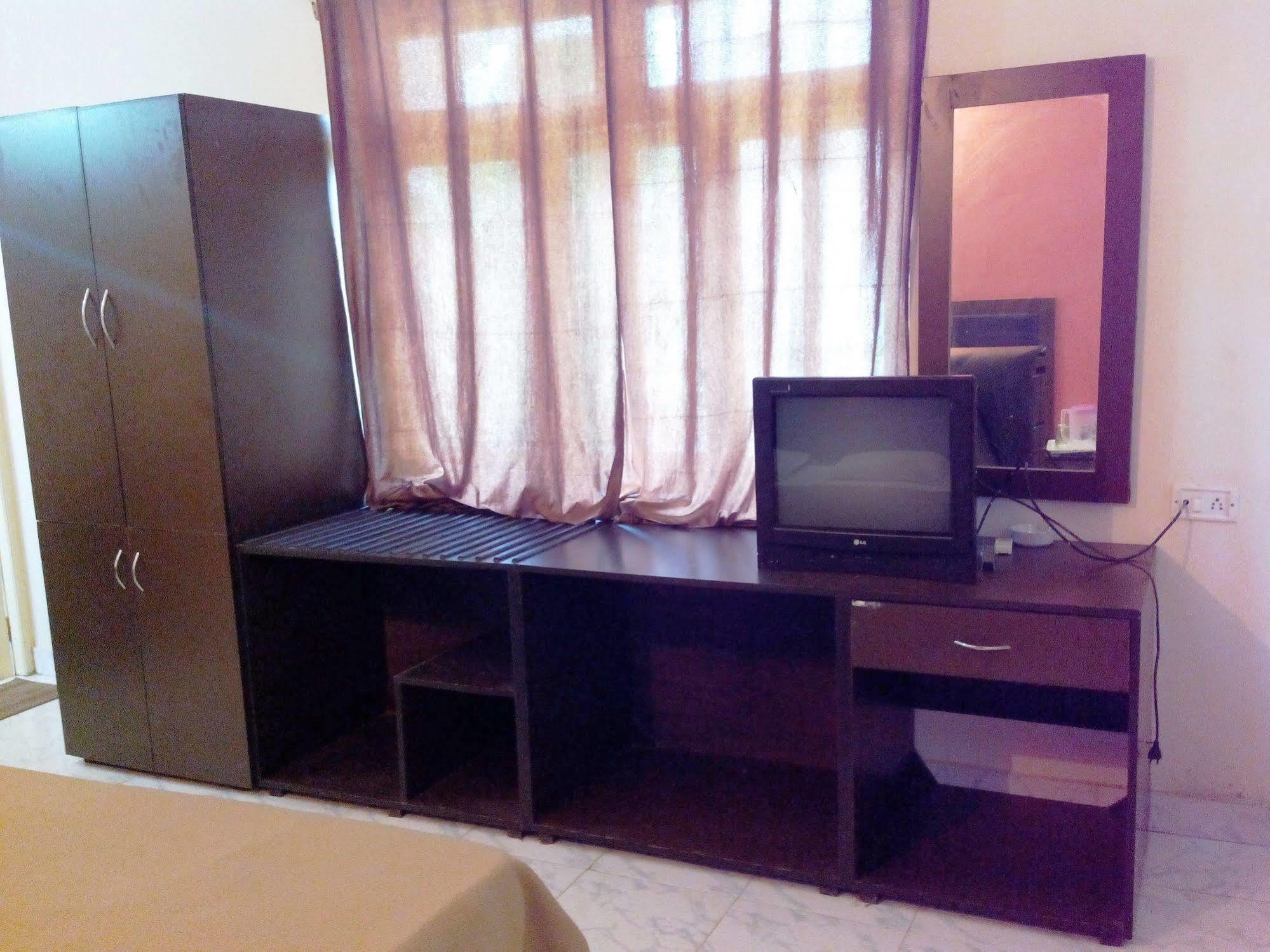 Royal Mirage Beach Resort Candolim Extérieur photo