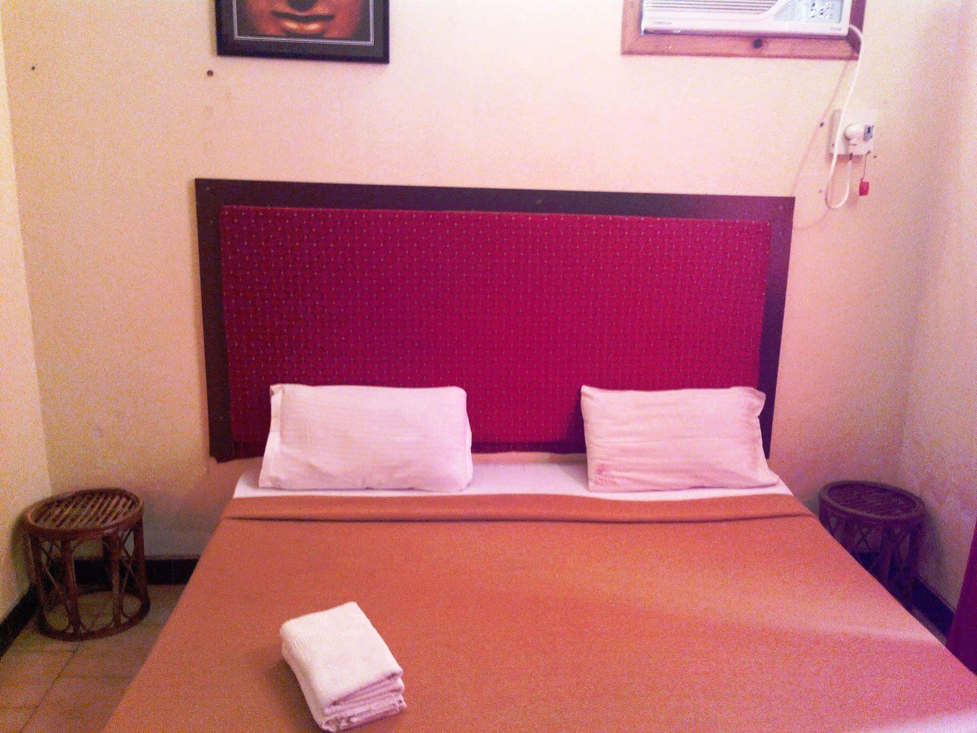 Royal Mirage Beach Resort Candolim Extérieur photo